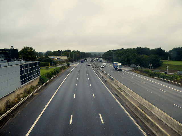 M1 Newport Pagnell services