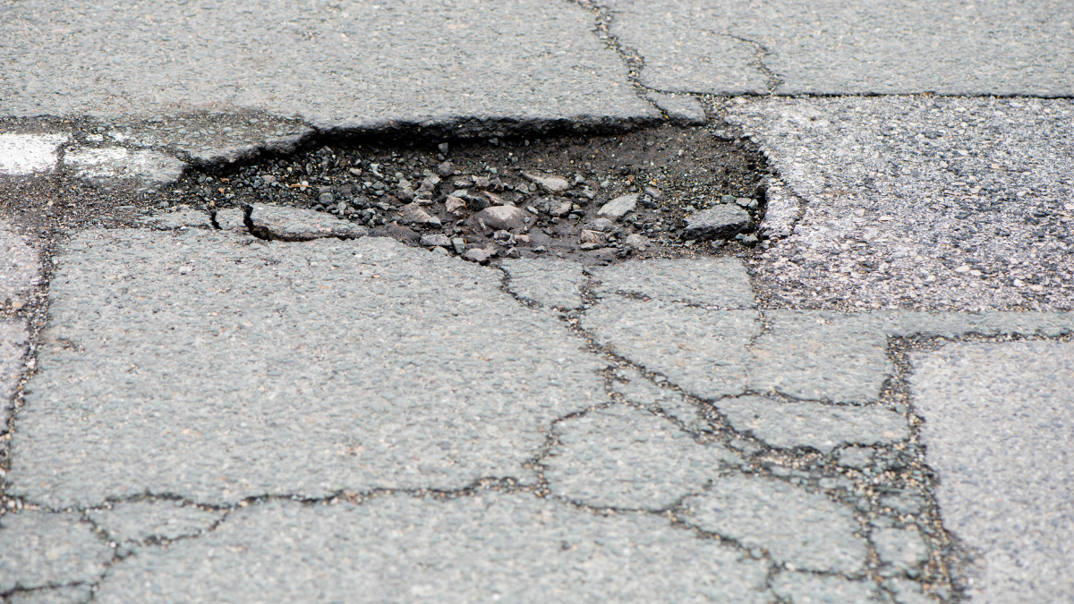 How to Report a Pothole Scrap Car Comparison