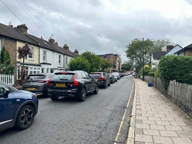 croydon residential street photo with cars lining the sides