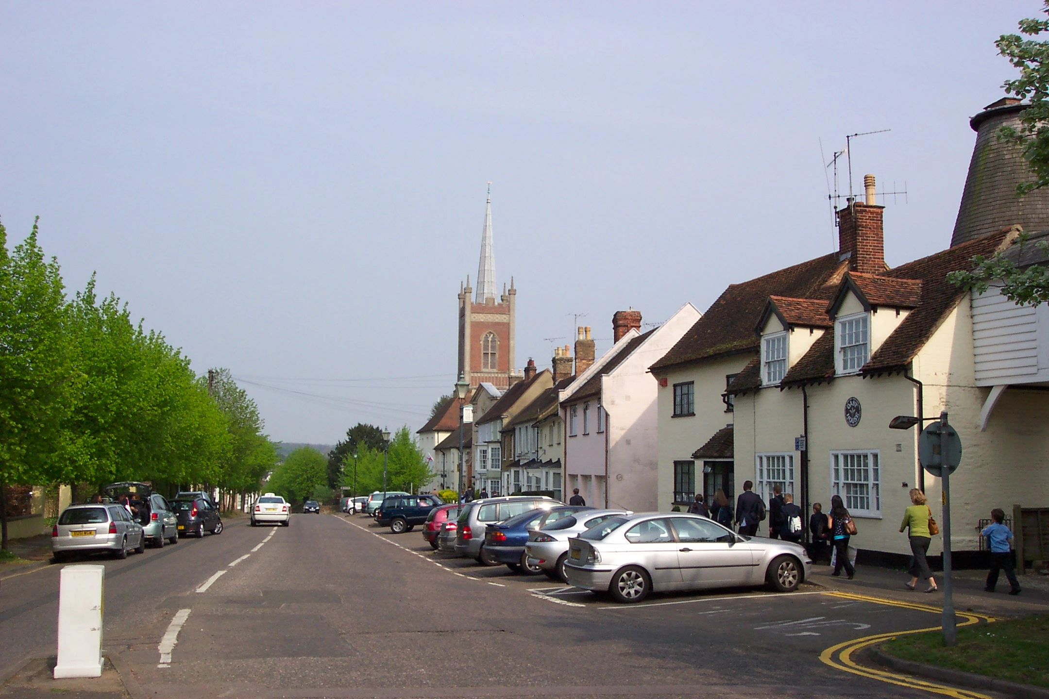 Bishop's Stortford high street, Windhill towards the town centre