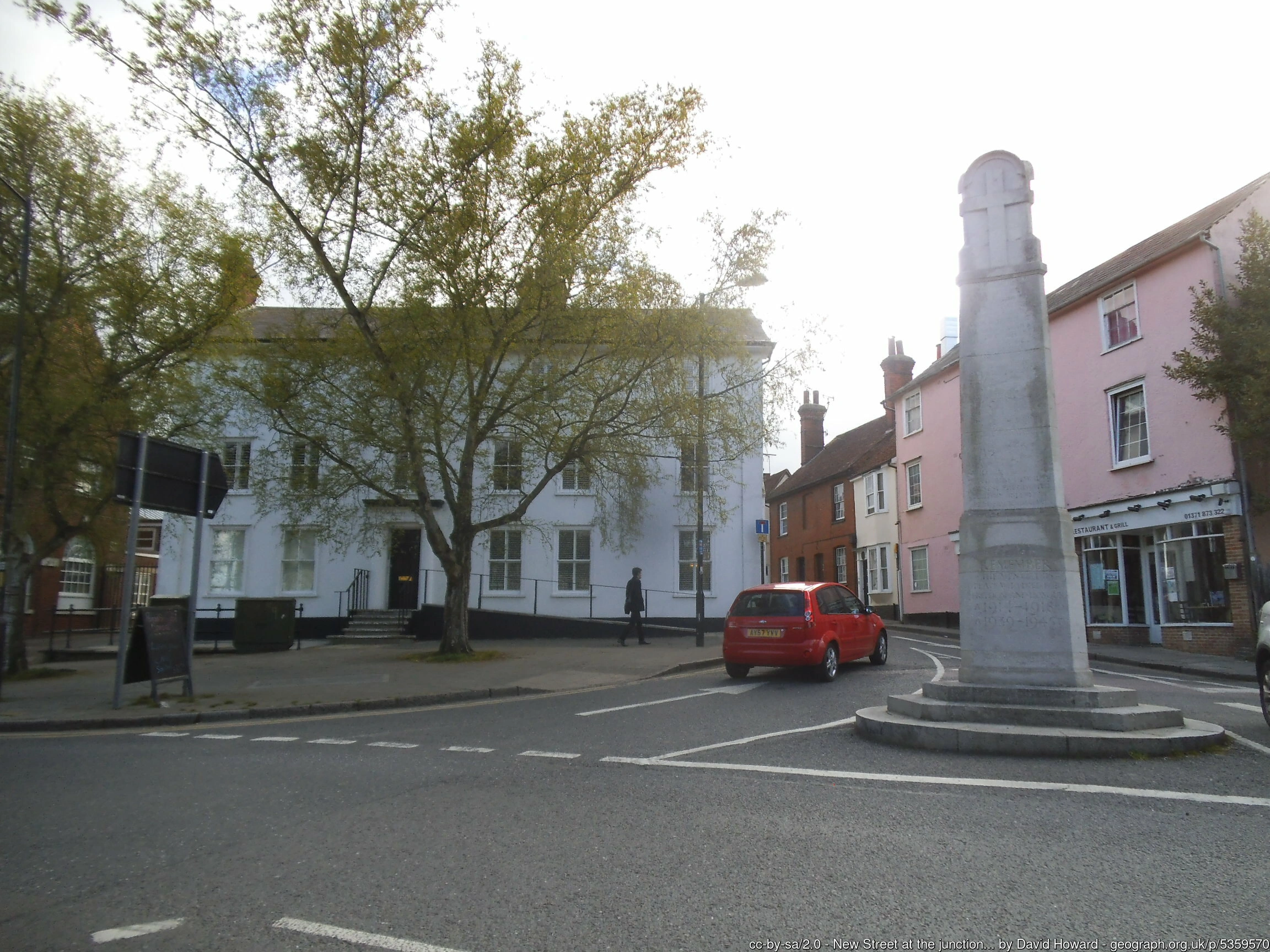 Junction with monument on Great Dunmow high street