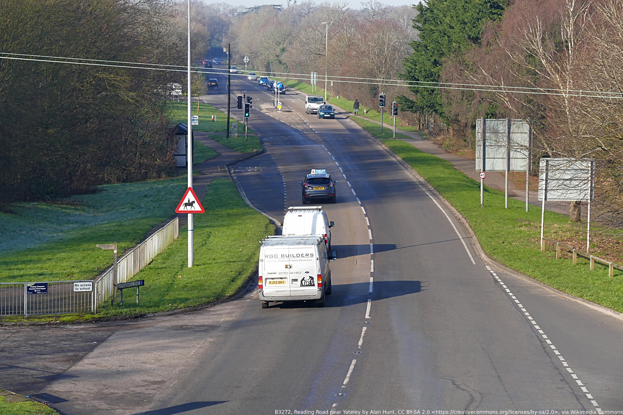 Reading Road near Yateley