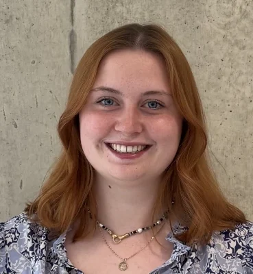Headshot of Anna Shirley